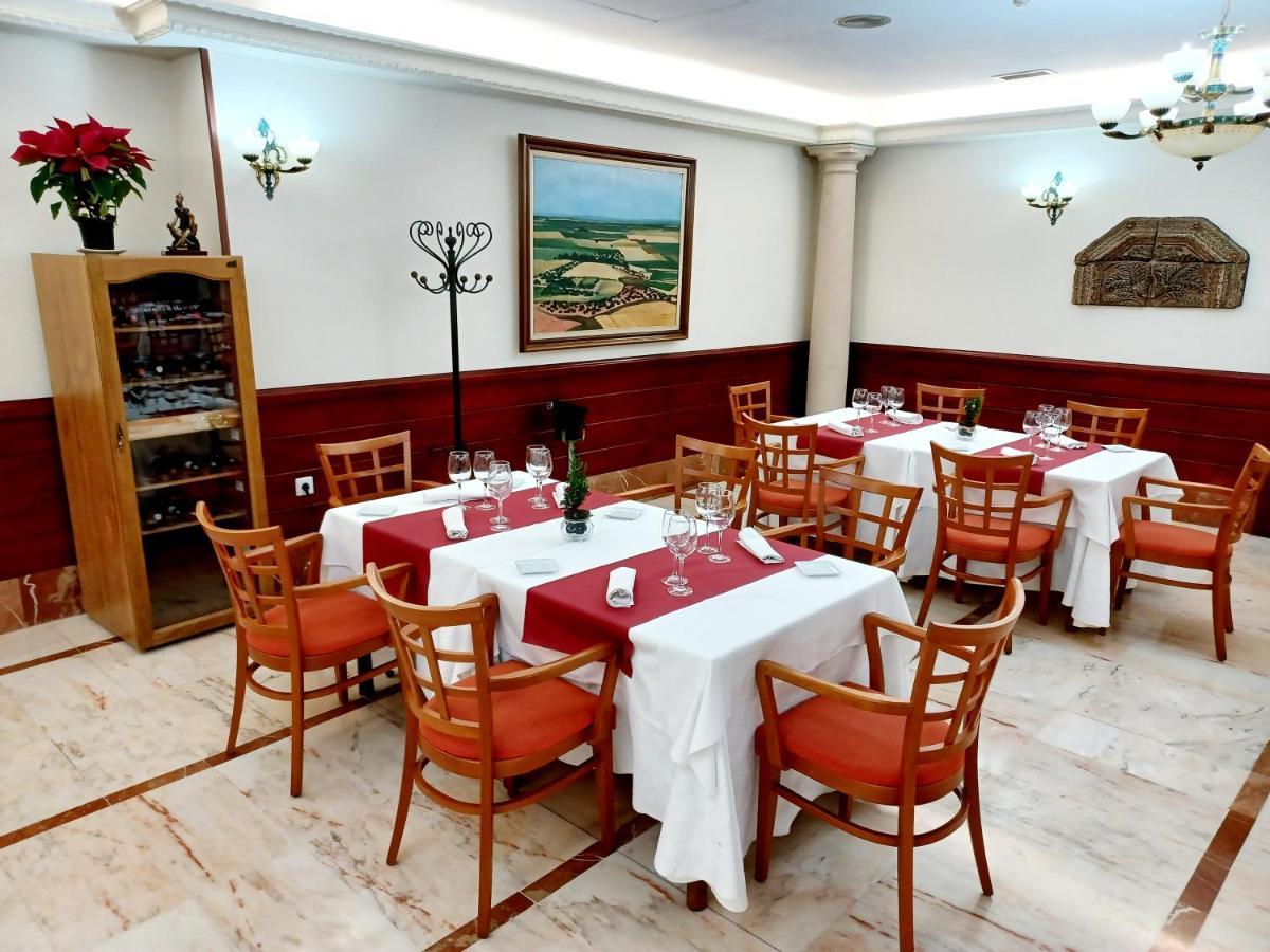 Hotel Santa Cecilia Ciudad Real Exterior photo