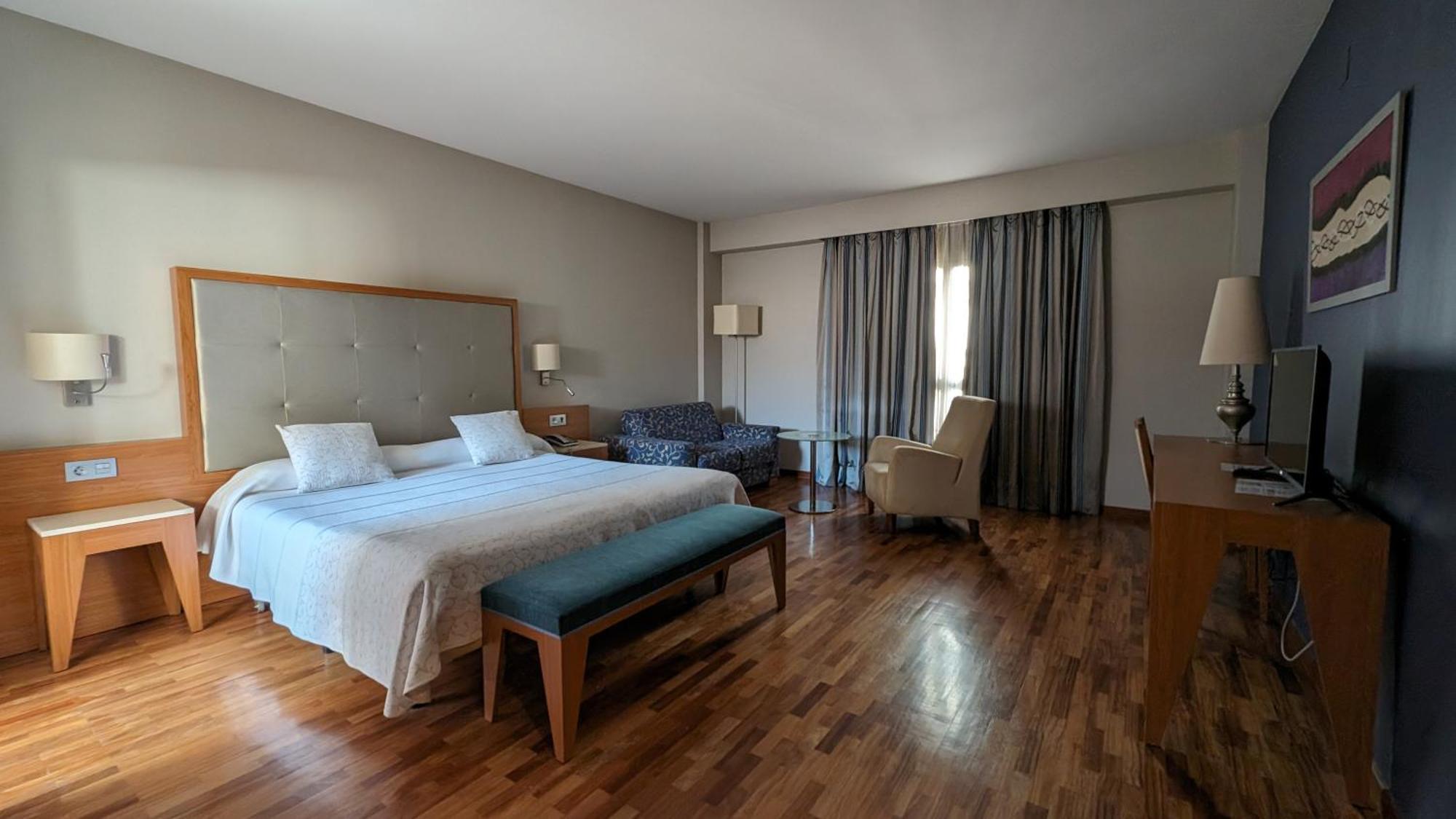 Hotel Santa Cecilia Ciudad Real Exterior photo